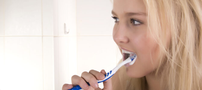 7 Sfaturi pentru o ingrijire dentara corecta